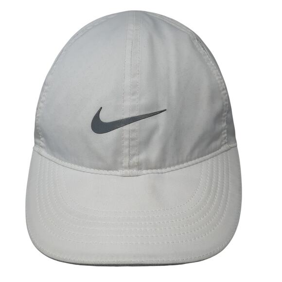 Nike Dri-Fit Strapback Baseball Cap White One Size Adjustable Featherlight - Picture 1 of 10